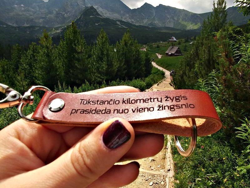 odinis pakabukas vienas zingsnis