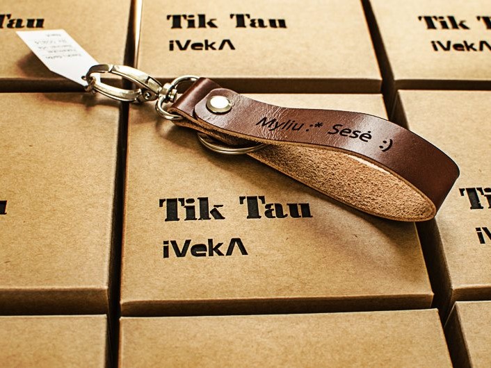 odinis pakabukas sesei