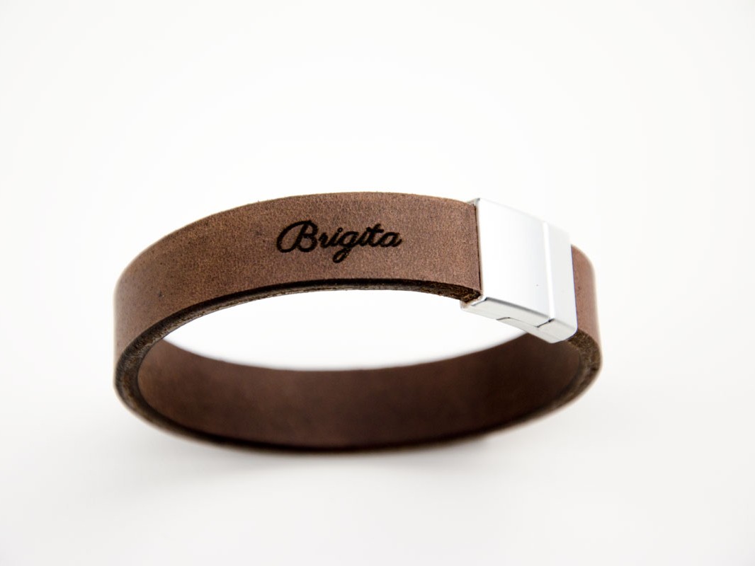 odinė apyrankė brigita