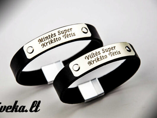 apyrankės krikšto tėvams graviruotos