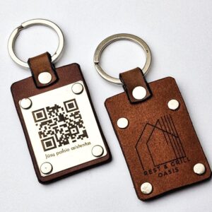 raktų pakabukai viešbučiui su QR kodu