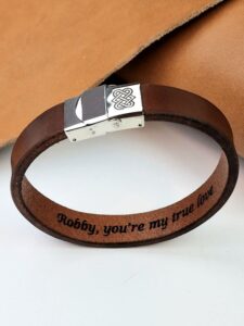 Valentino dienos odinė apyrankė